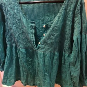 ROBERTA FREYMAN TEAL COLORED TOP SZ XS